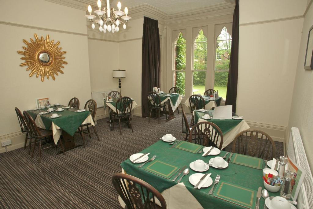 Cliff Lawn Hotel Leeds  Exterior foto