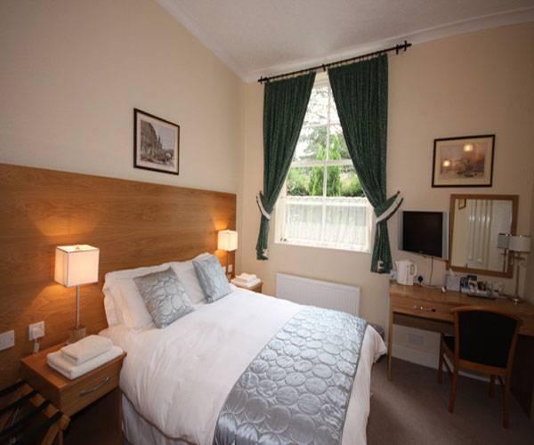 Cliff Lawn Hotel Leeds  Exterior foto